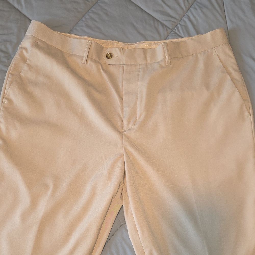 WD.NY Tan Chinos Classic Flat Front Design